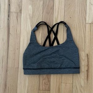 Lululemon size 4 Energy Bra